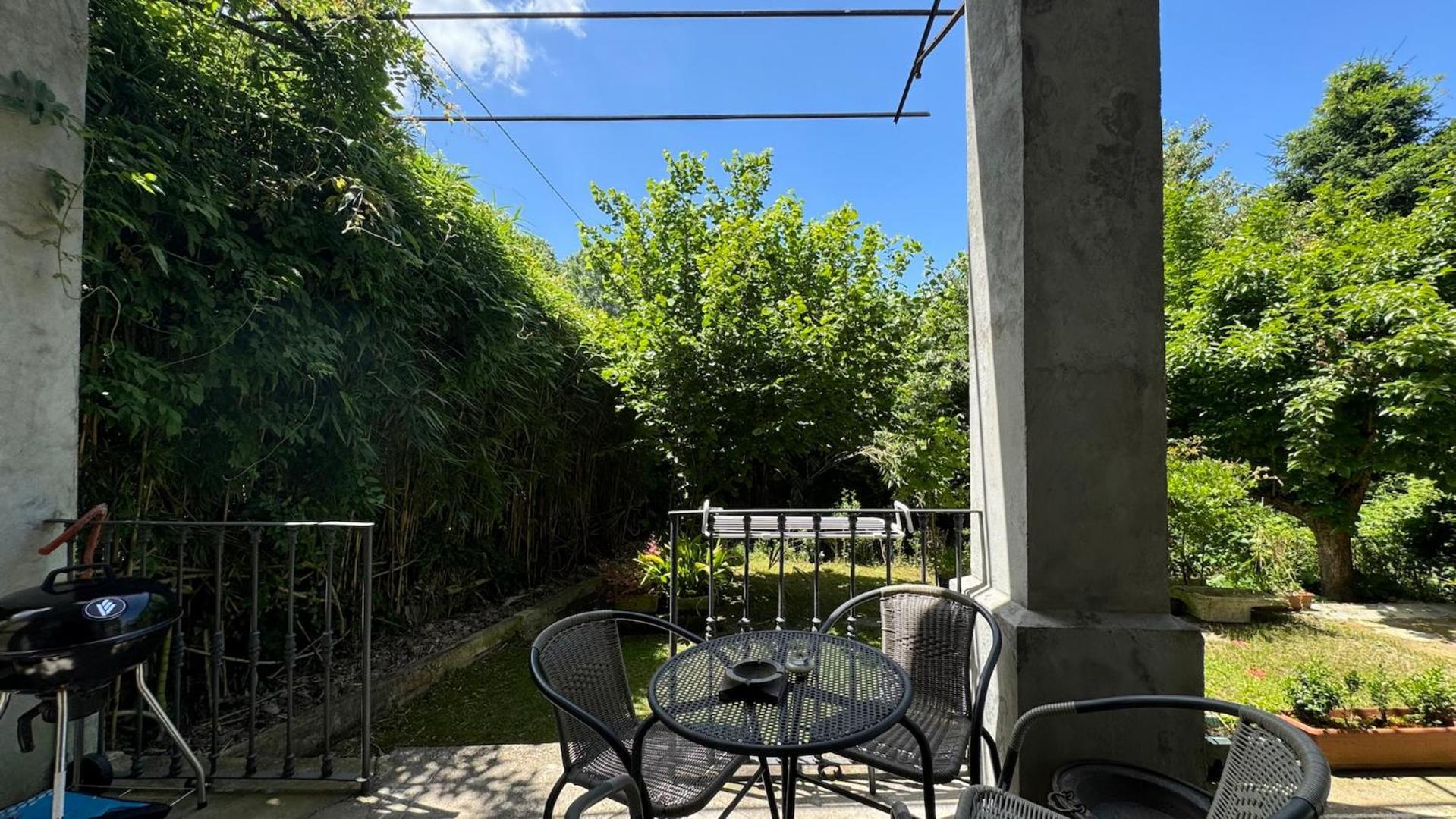 Curt Da Beta - Casa Vacanze Con Giardino, In Corte Del XVIII Secolo Malnate Экстерьер фото