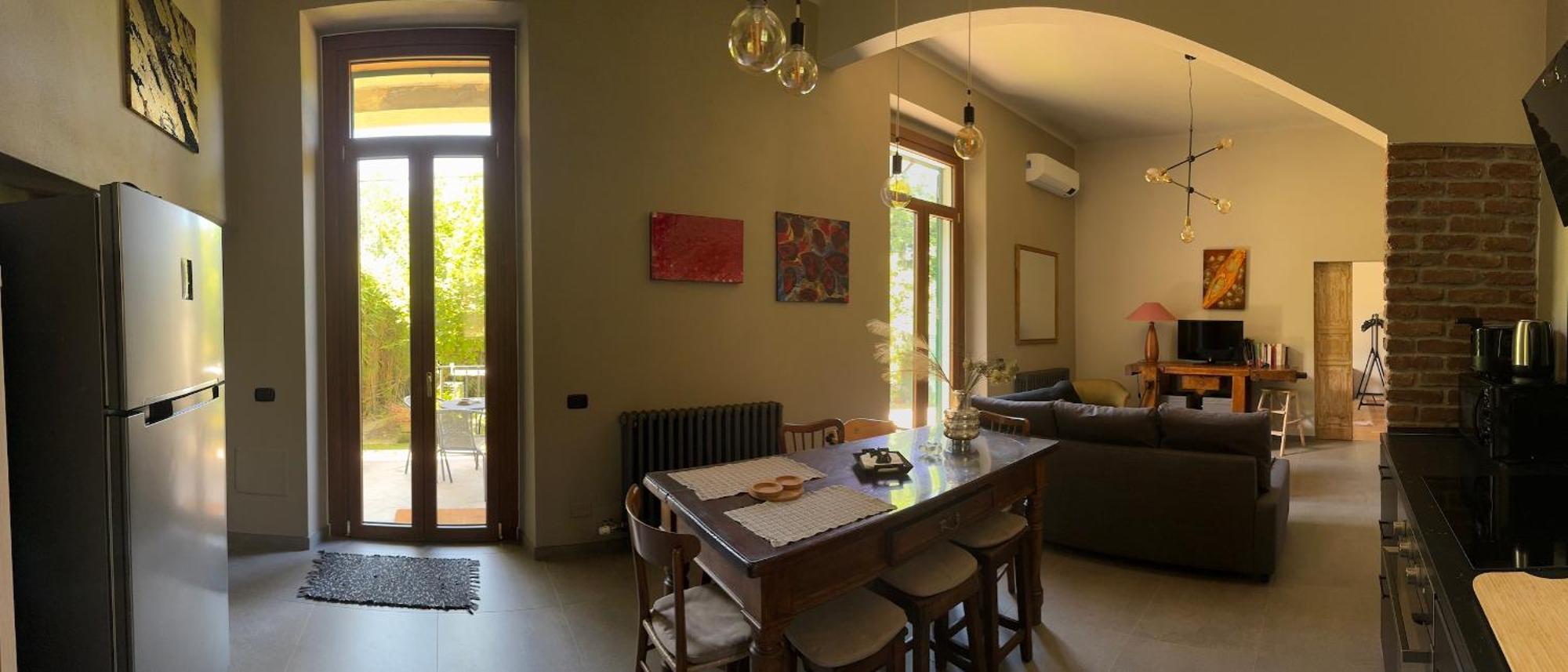 Curt Da Beta - Casa Vacanze Con Giardino, In Corte Del XVIII Secolo Malnate Экстерьер фото